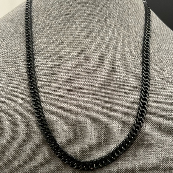 6 mm Black Stainless Steel Cuban Chain Necklace 24 inch - Picture 5 of 5